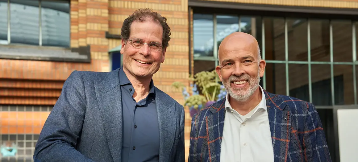 Hameroverdracht Koenen Van Engelen 02