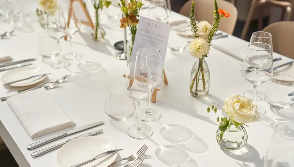 Bva 04 06 CMO Diner405